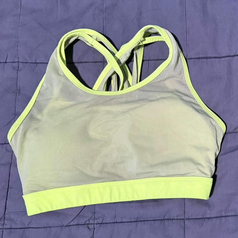 Fabletics Faye High Impact Sports Bra